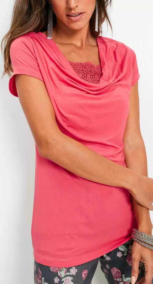 Rózsaszín női póló vizes nyakkivágással